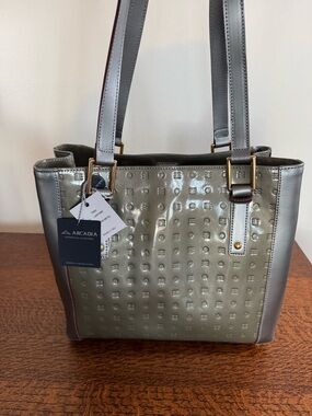 NWT Arcadia Patent Leather Gun Metal Embossed Tote